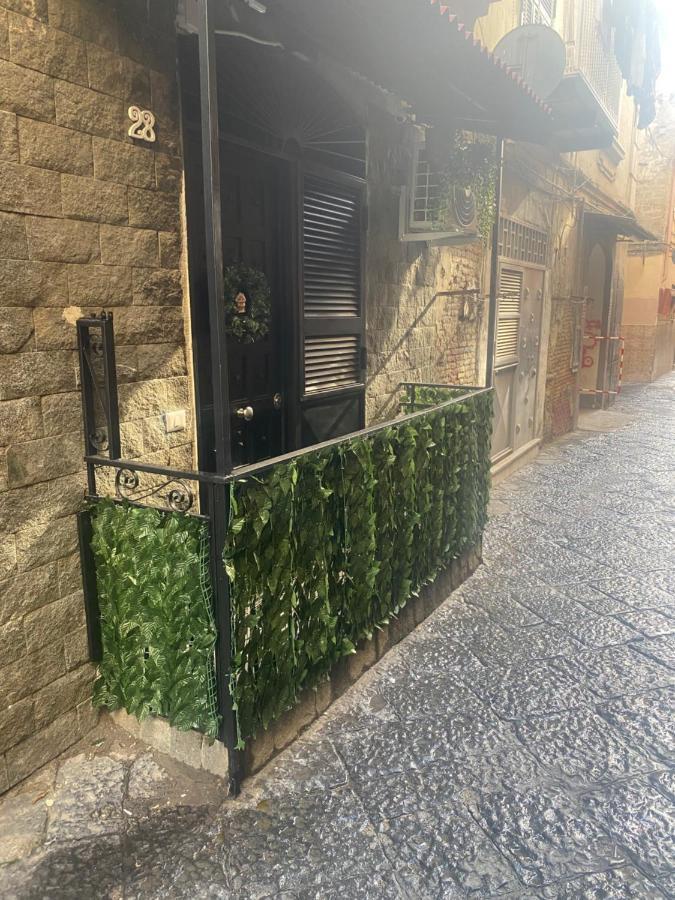 Apartamento The Nest Of Via Toledo Nápoles Exterior foto